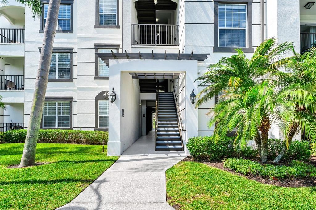 Photo of 4114 Breakview Dr #10602, Orlando, FL 32819 (MLS # O6402013)
