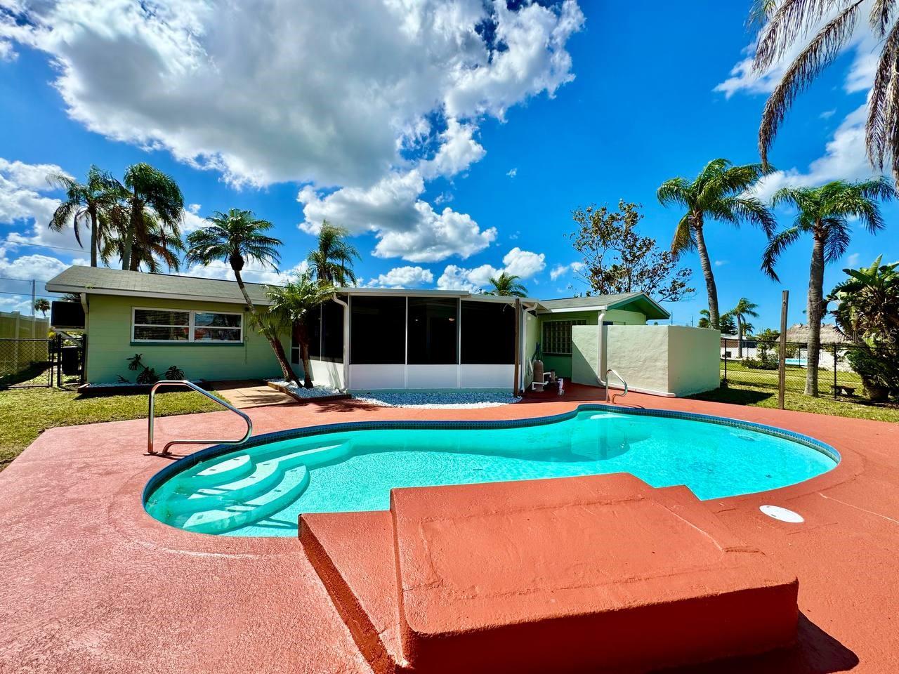 FLOR A MAR - Residential Lease