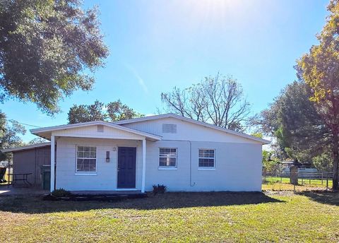 A home in FRUITLAND PARK