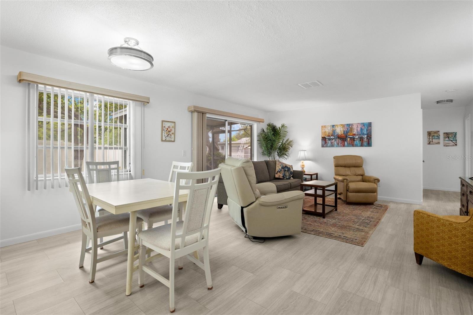 HERITAGE LANE - Residential Income