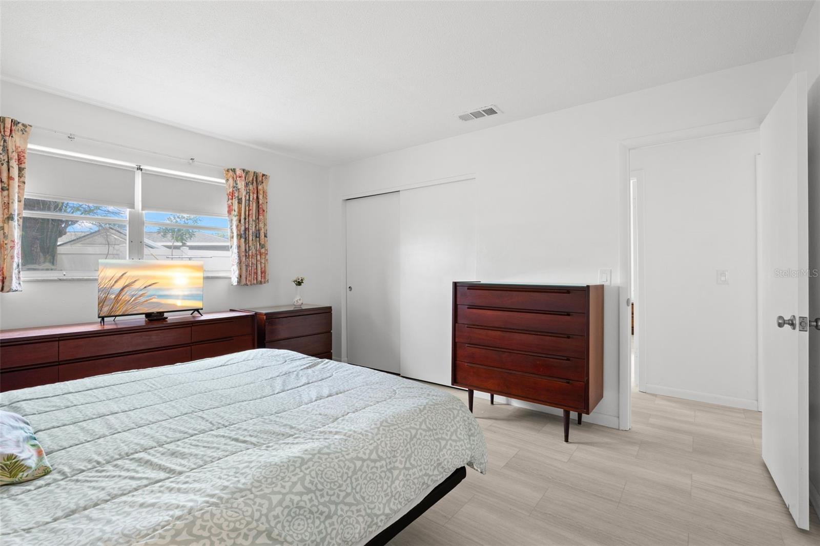 HERITAGE LANE - Residential Income