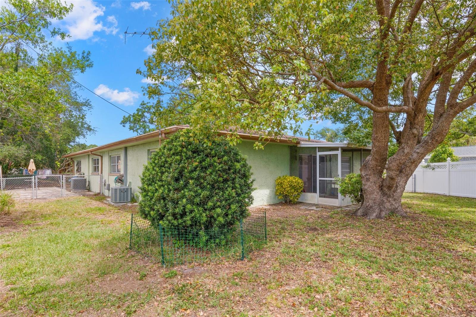 HERITAGE LANE - Residential Income