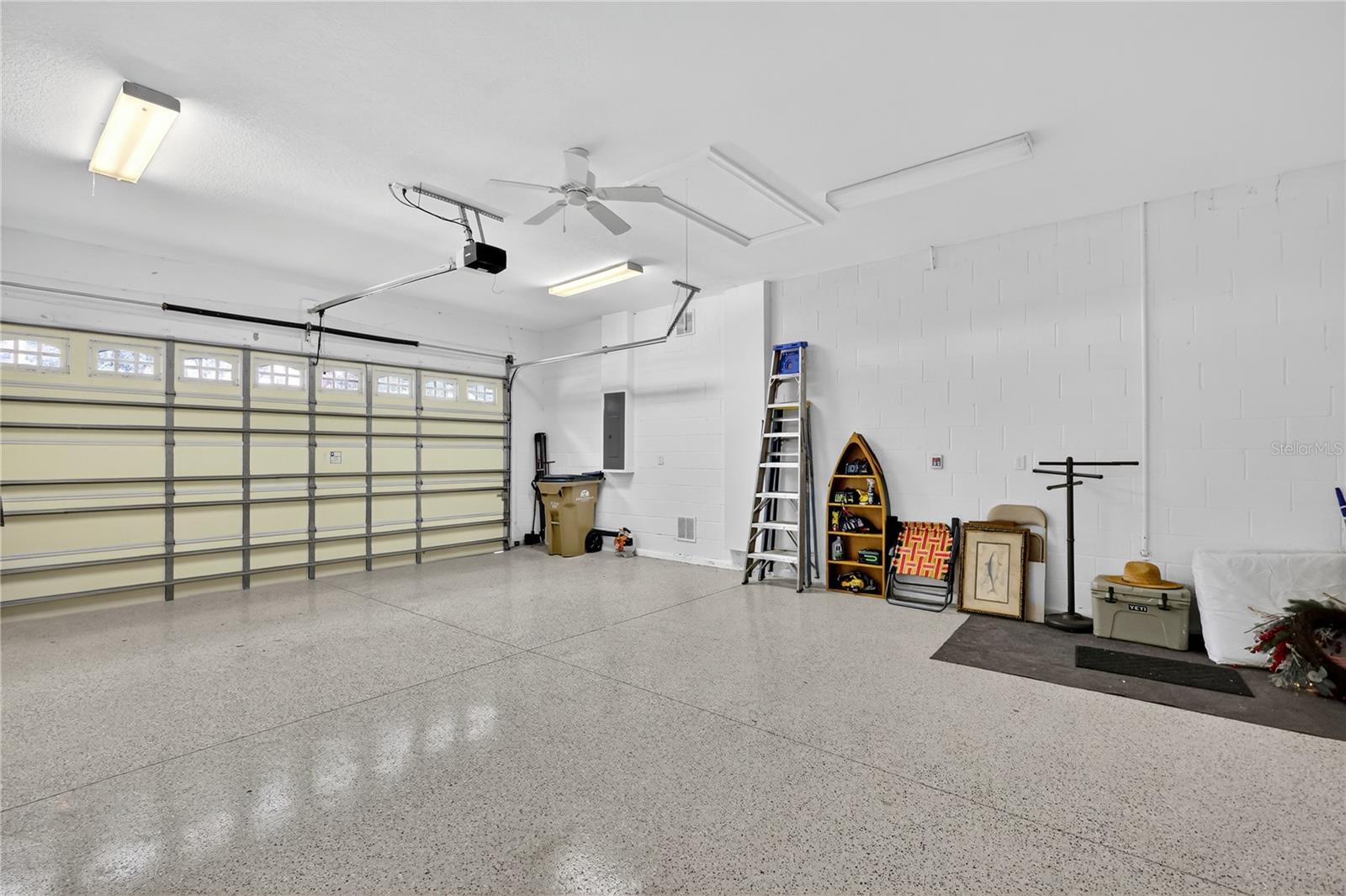 LAS COLINAS PH II SUB - Residential