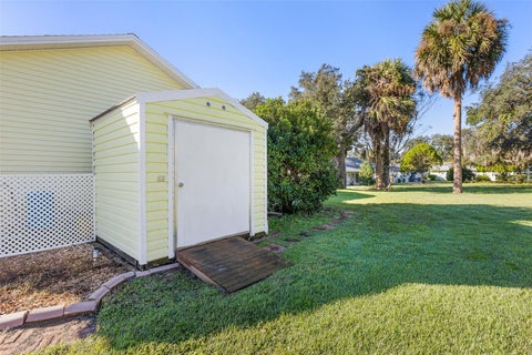 Tiny photo for 506 Galloway Court, Leesburg, FL 34788 (MLS # G5119441)