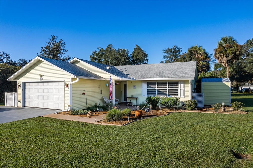 Photo of 506 Galloway Court, Leesburg, FL 34788 (MLS # G5119441)