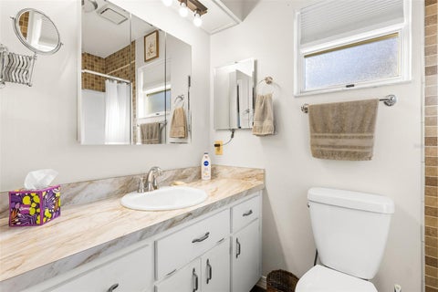 Tiny photo for 506 Galloway Court, Leesburg, FL 34788 (MLS # G5119441)
