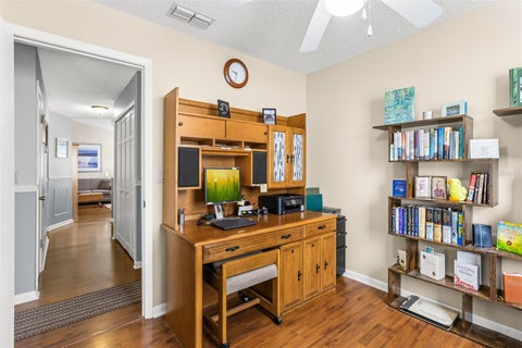 Tiny photo for 506 Galloway Court, Leesburg, FL 34788 (MLS # G5119441)