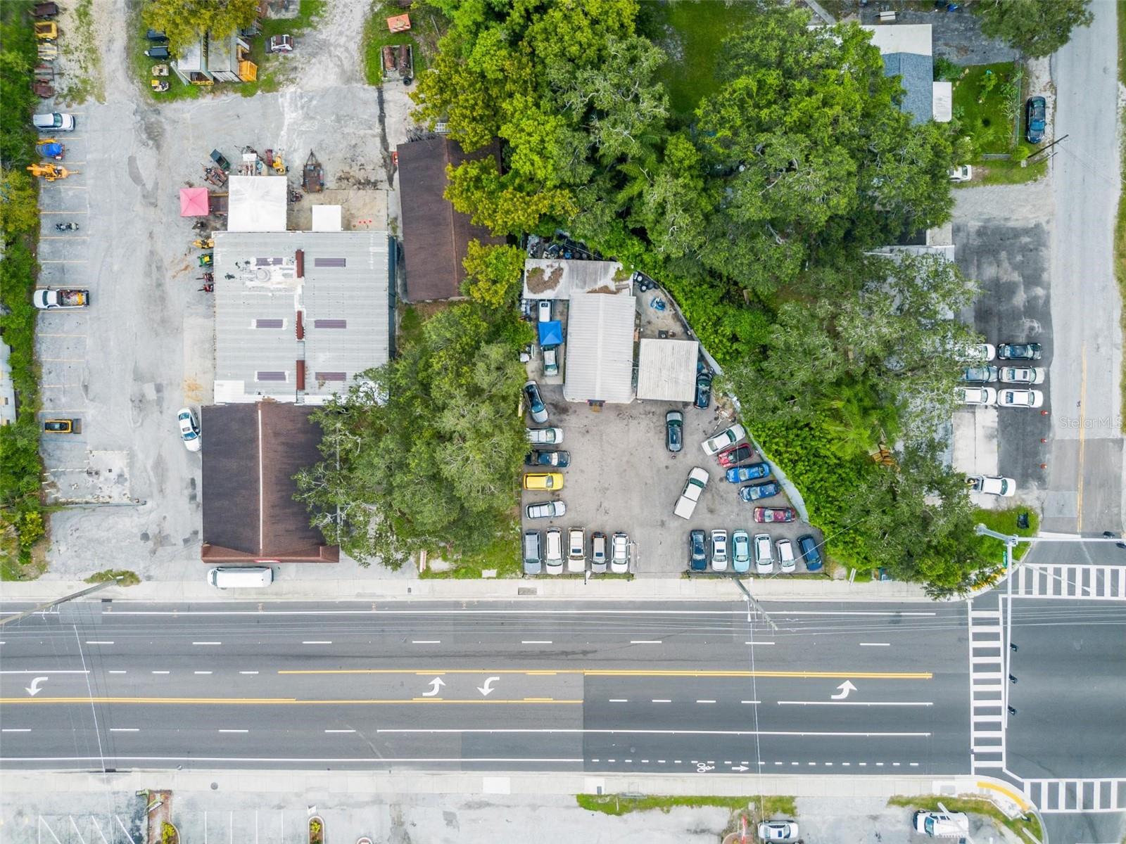 NORTH TAMPA HEIGHTS - Commercial Sale