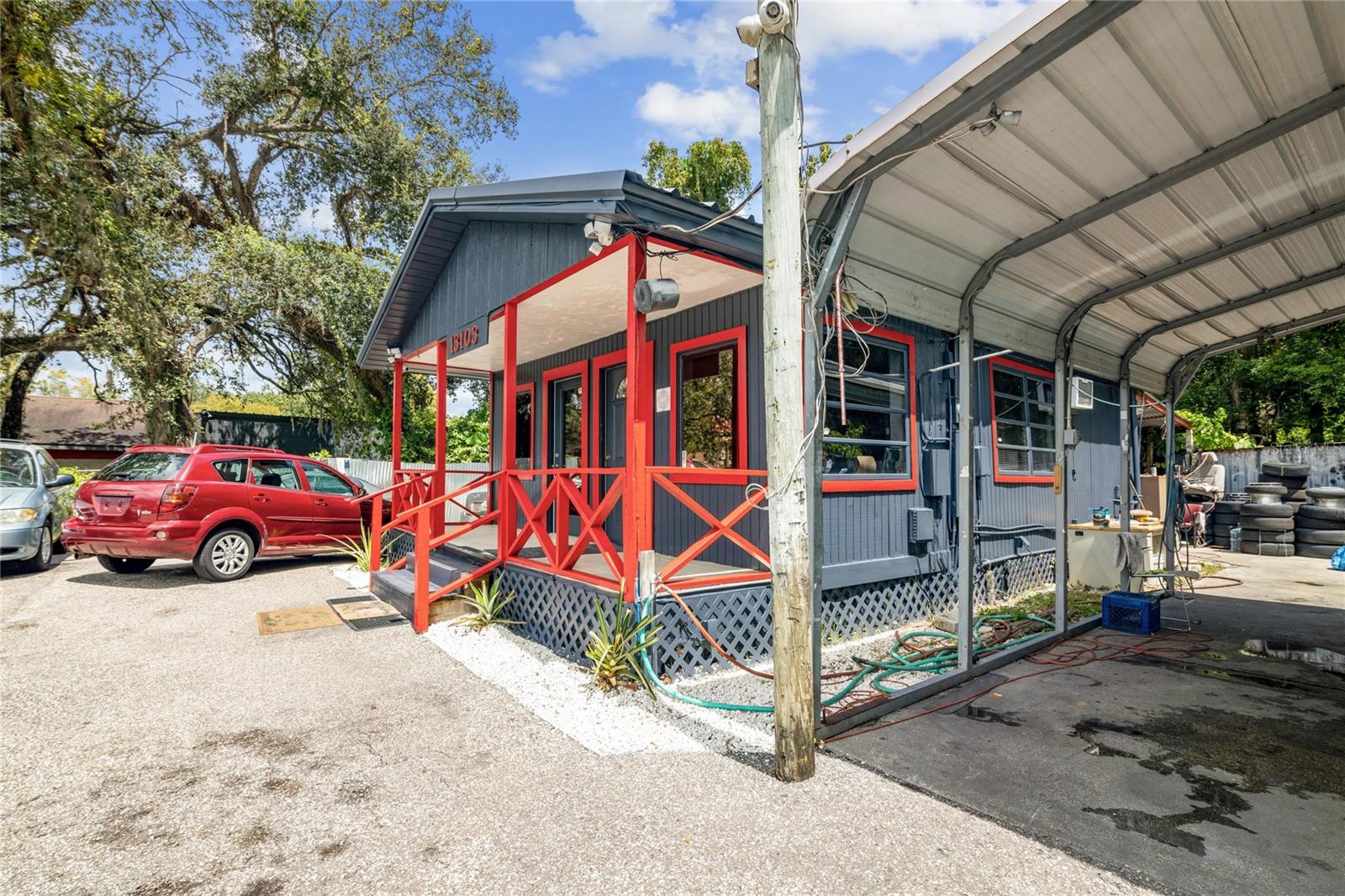 NORTH TAMPA HEIGHTS - Commercial Sale