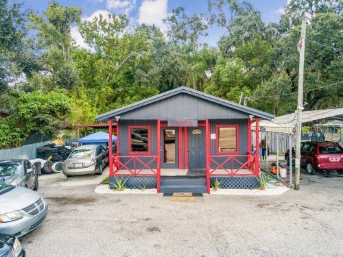 NORTH TAMPA HEIGHTS - Commercial Sale