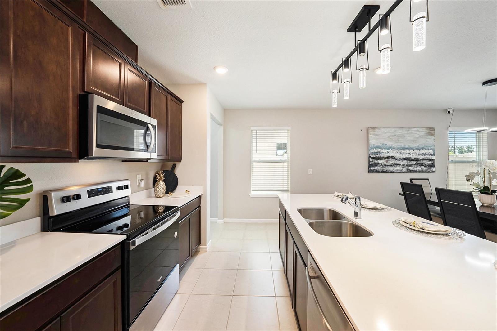 WESBRIDGE - Residential