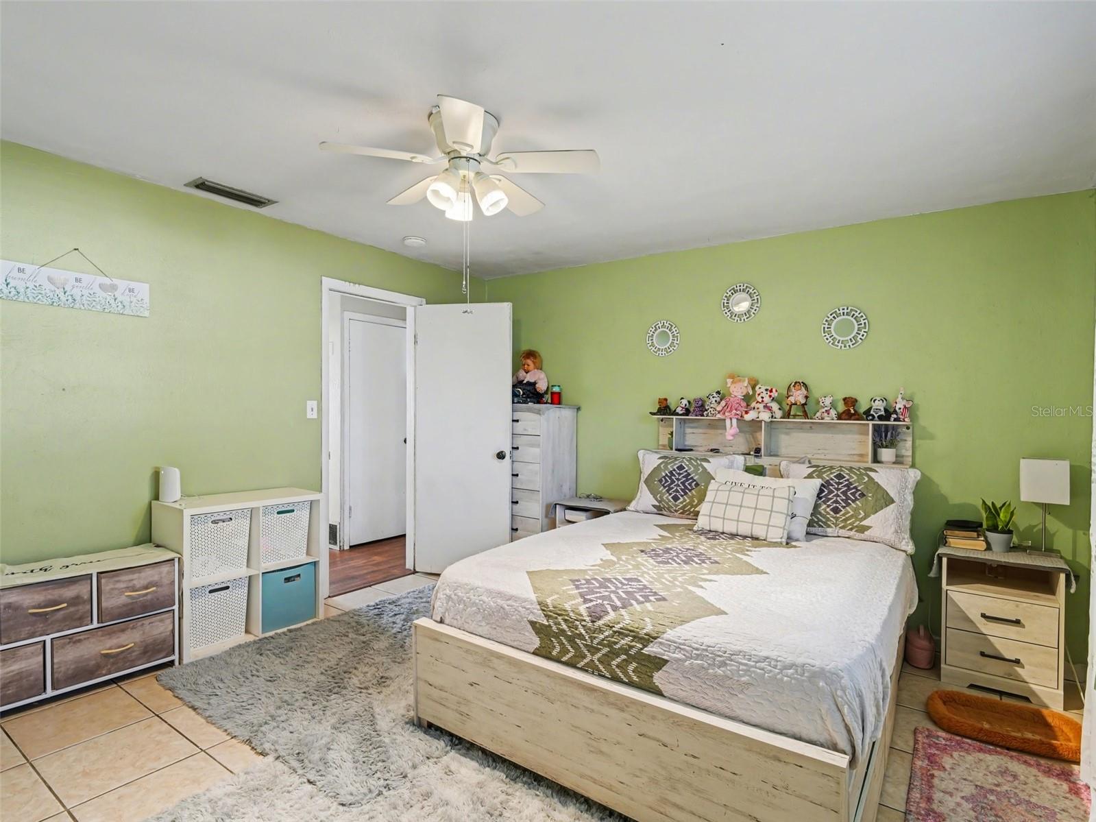 KENSINGTON PARK UNIT 4 - Residential