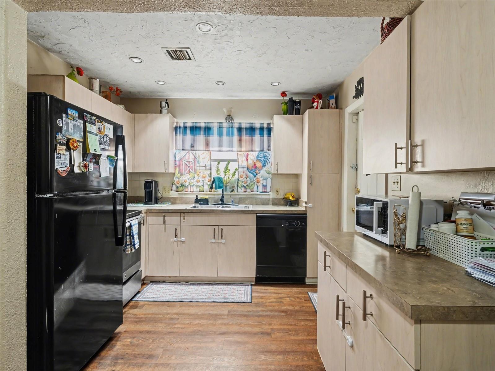 KENSINGTON PARK UNIT 4 - Residential