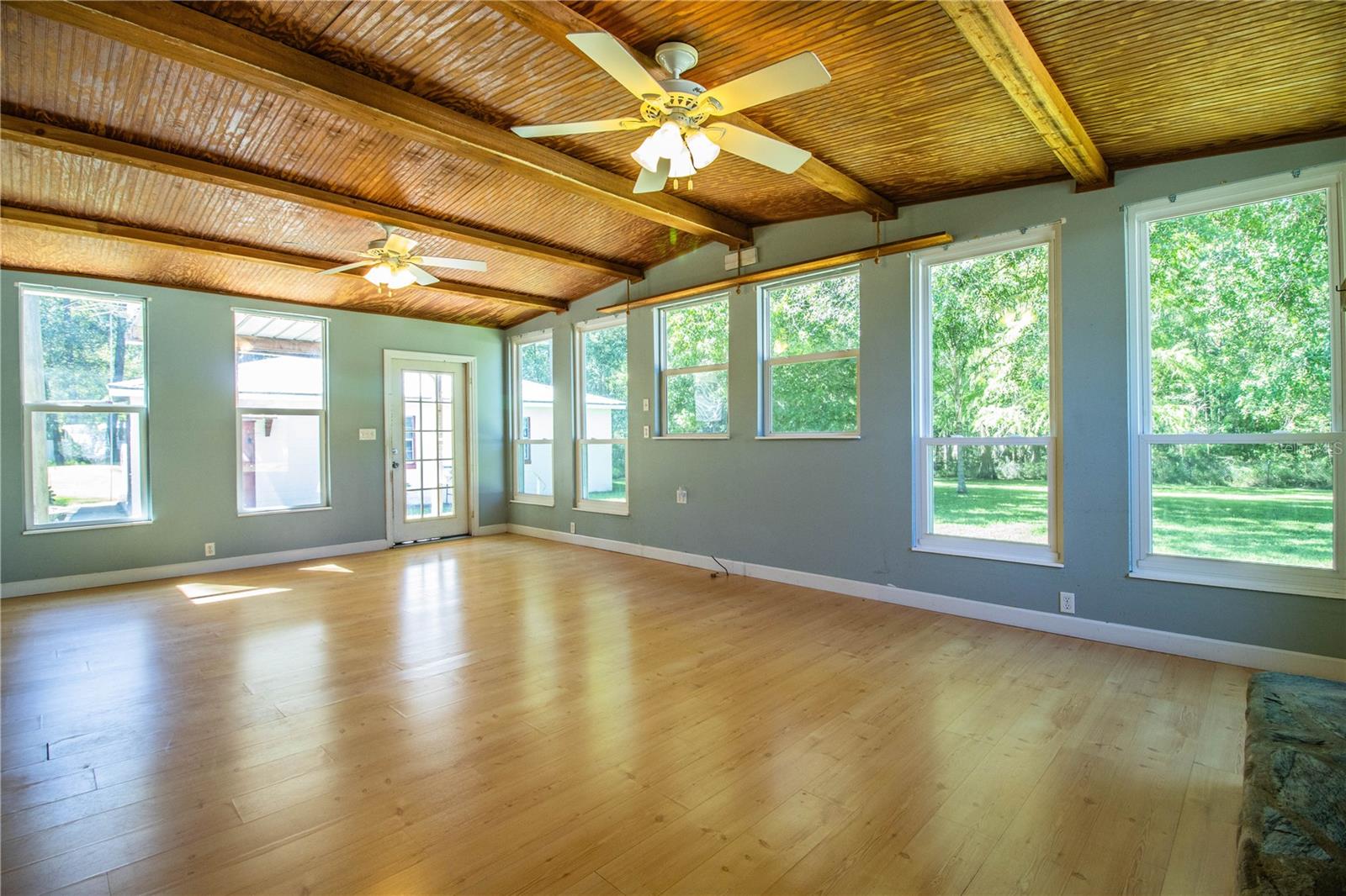 WOOD VIEW - Residential