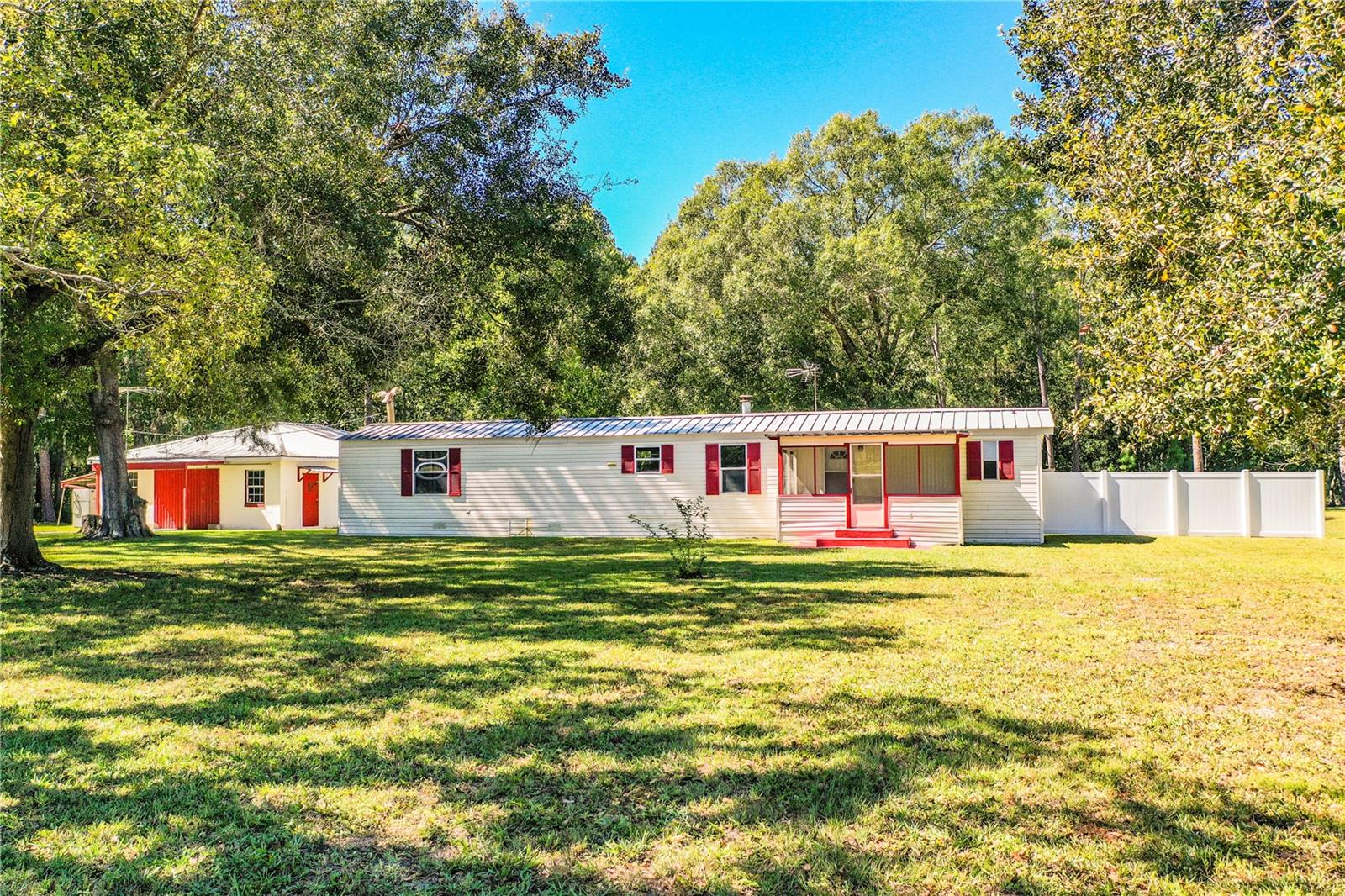 WOOD VIEW - Residential