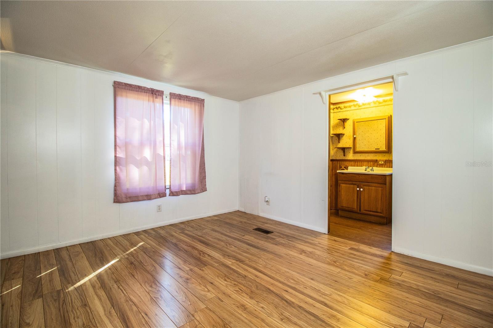 WOOD VIEW - Residential