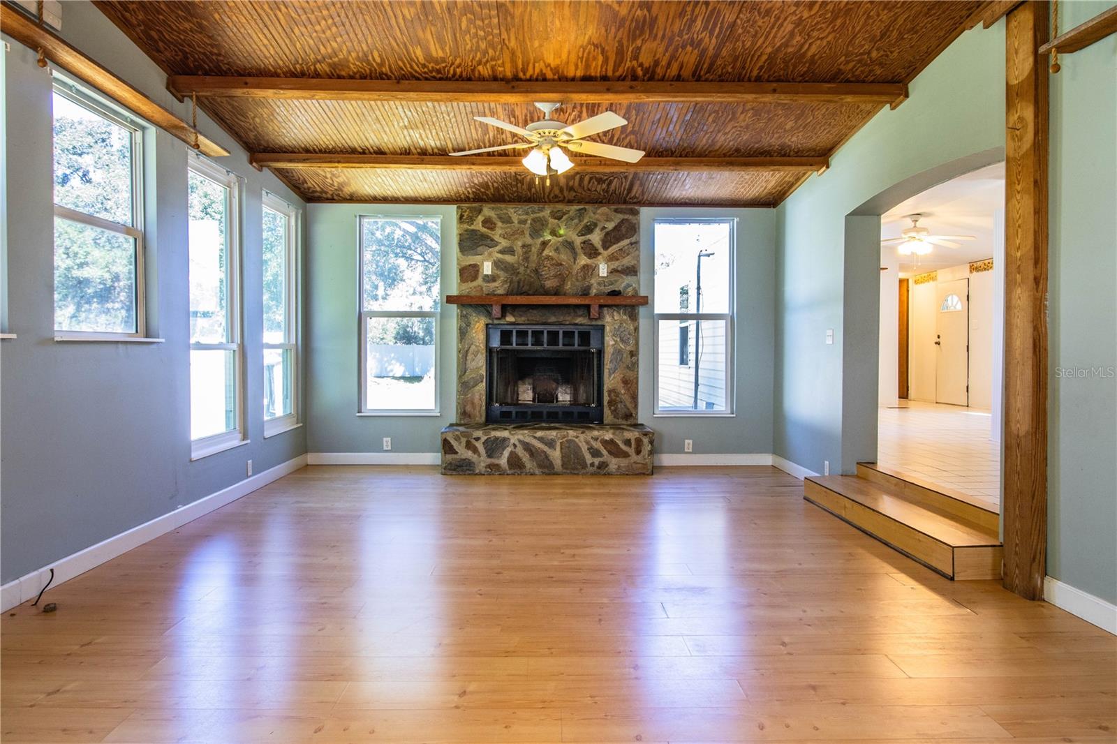 WOOD VIEW - Residential