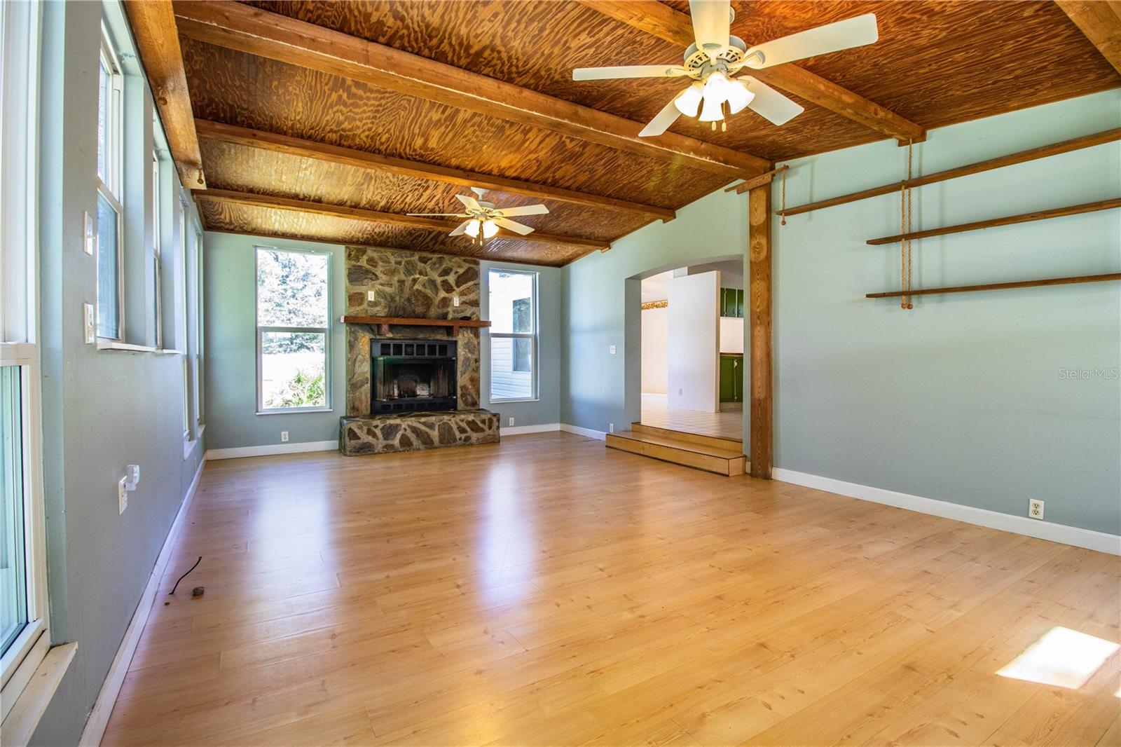 WOOD VIEW - Residential