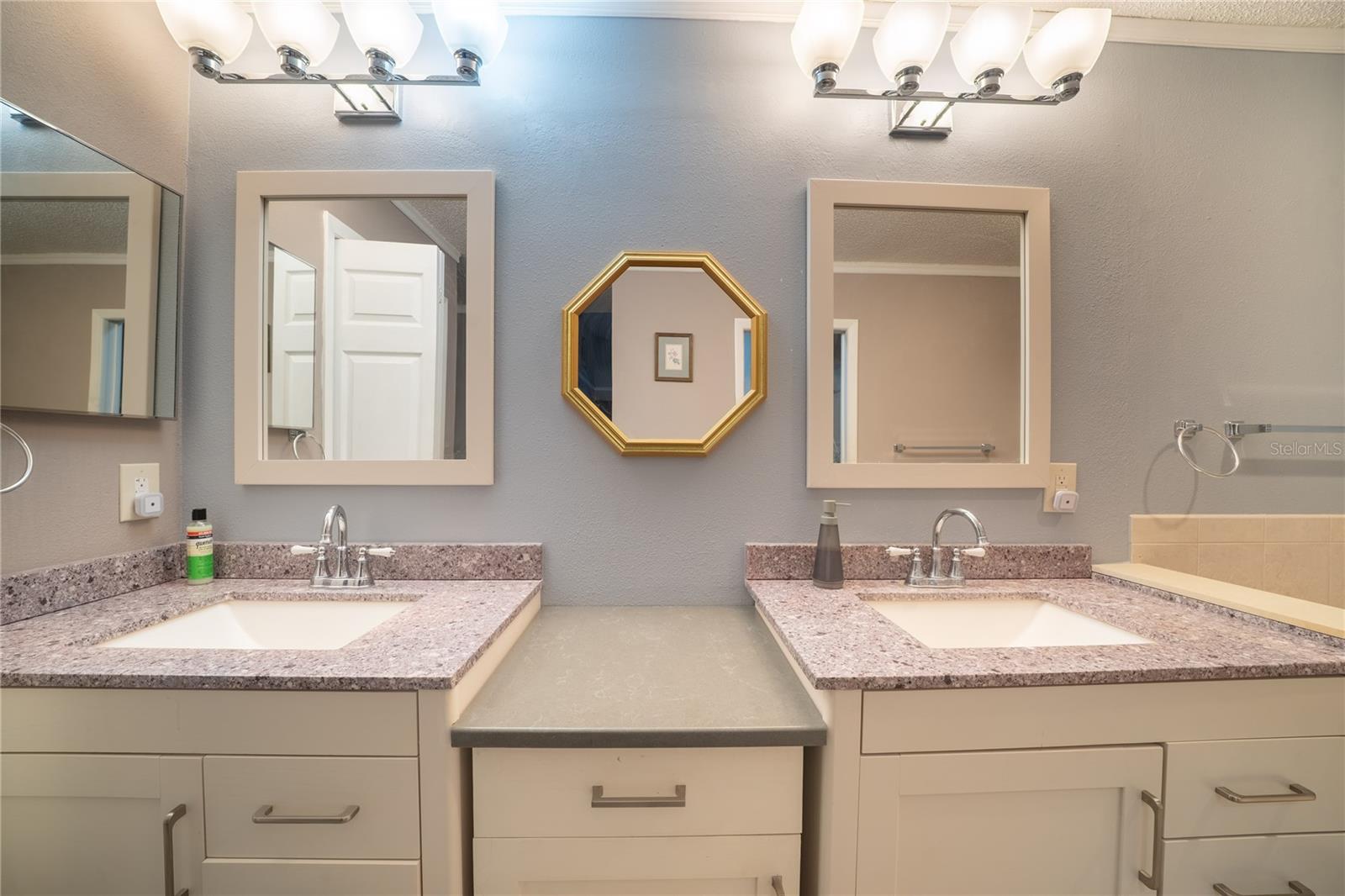 LONGBROOKE SUB UNIT ONE - Residential