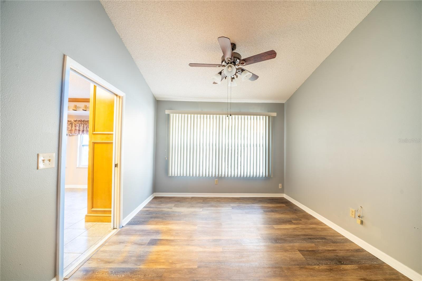 LONGBROOKE SUB UNIT ONE - Residential