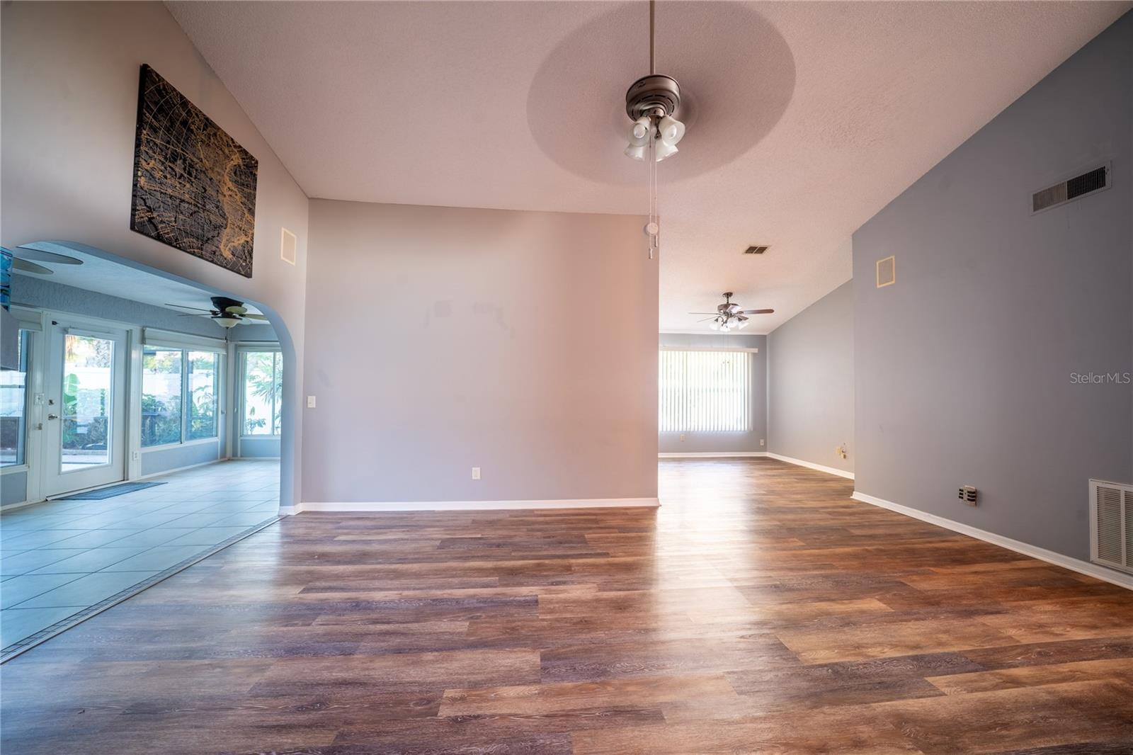 LONGBROOKE SUB UNIT ONE - Residential