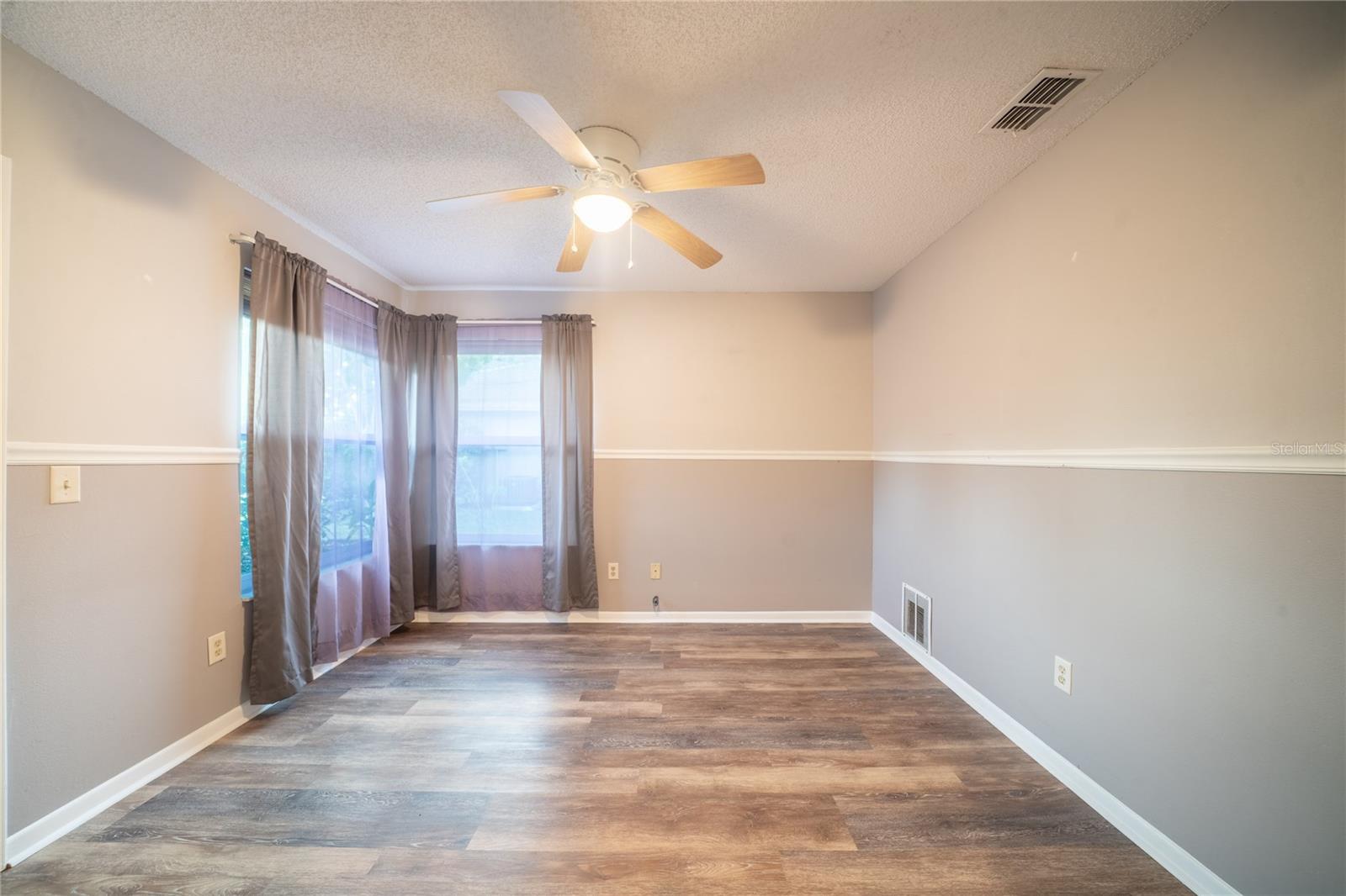 LONGBROOKE SUB UNIT ONE - Residential