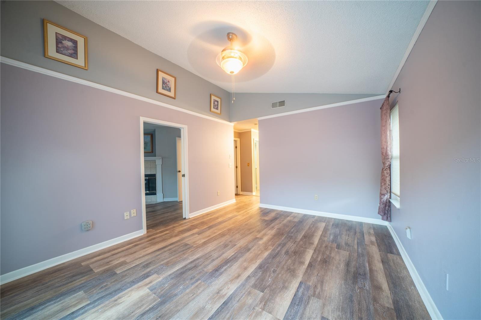 LONGBROOKE SUB UNIT ONE - Residential