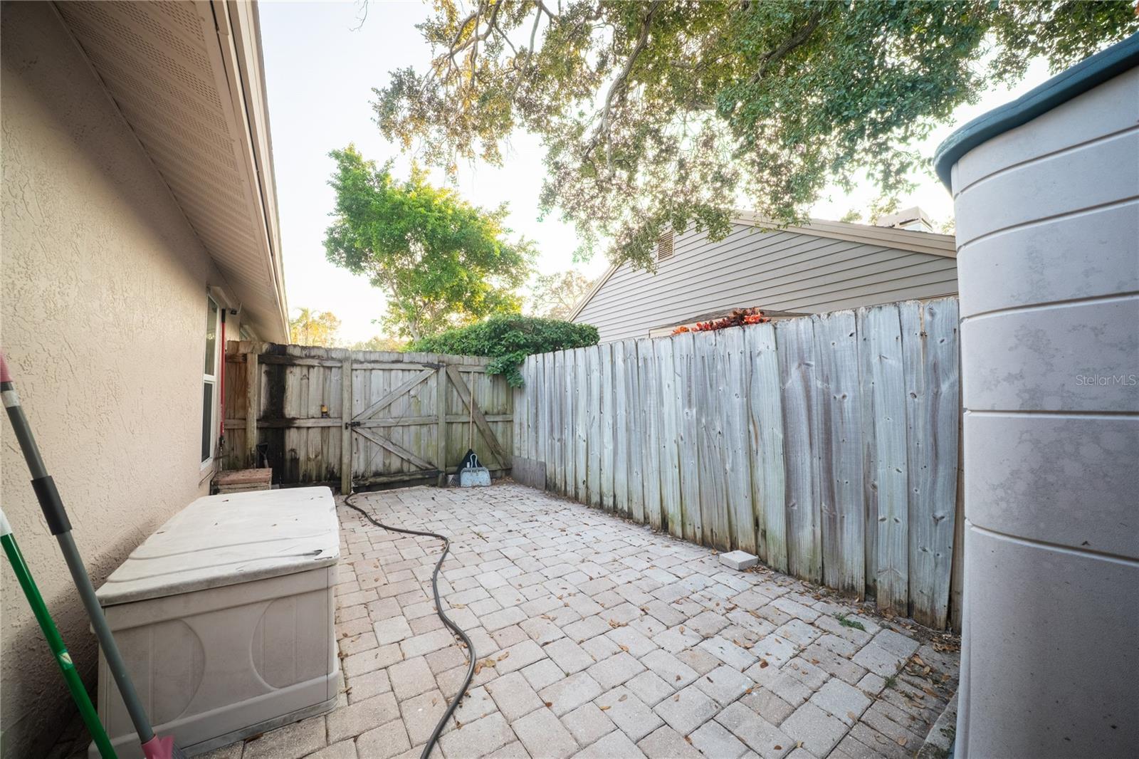 LONGBROOKE SUB UNIT ONE - Residential