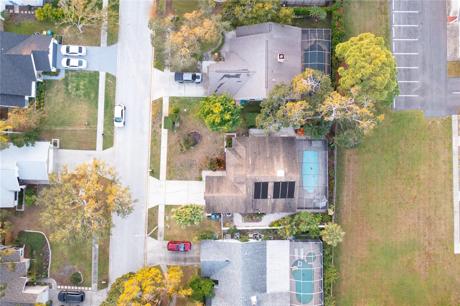 LONGBROOKE SUB UNIT ONE - Residential