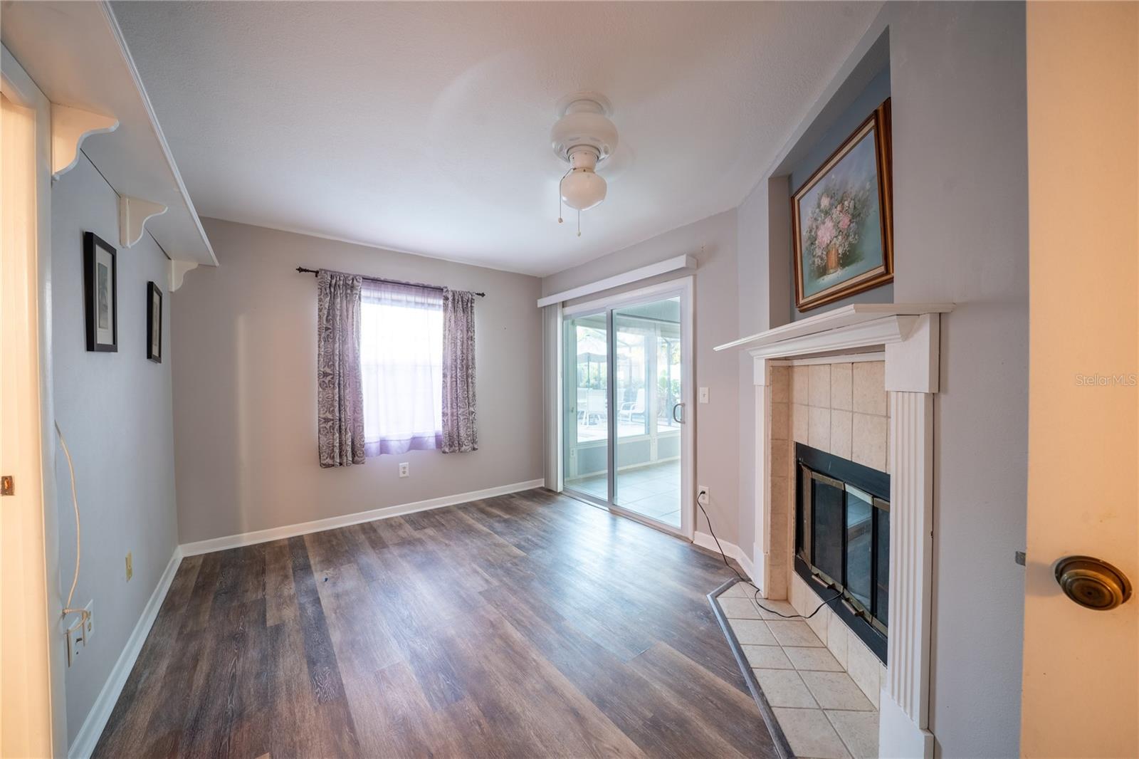 LONGBROOKE SUB UNIT ONE - Residential