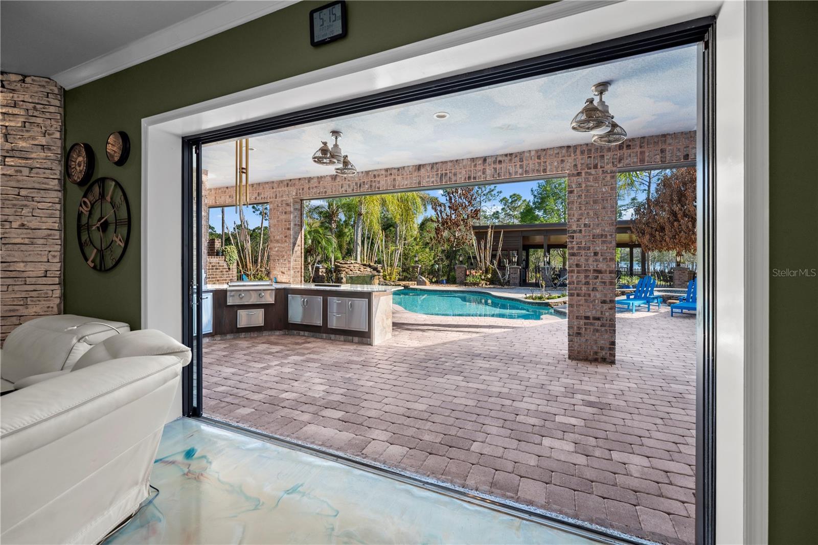 BAY LAKE RANCH UNIT 3 - Residential