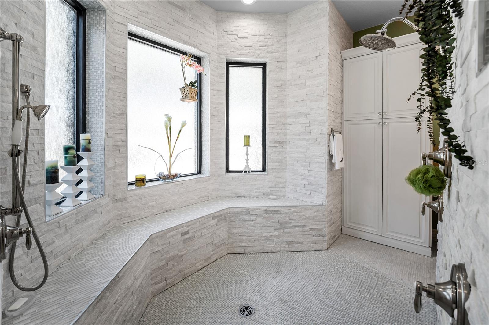 BAY LAKE RANCH UNIT 3 - Residential