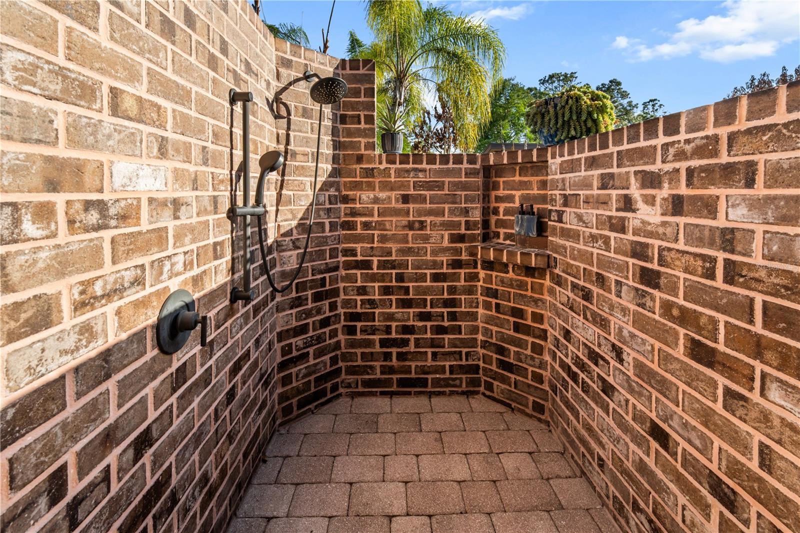 BAY LAKE RANCH UNIT 3 - Residential