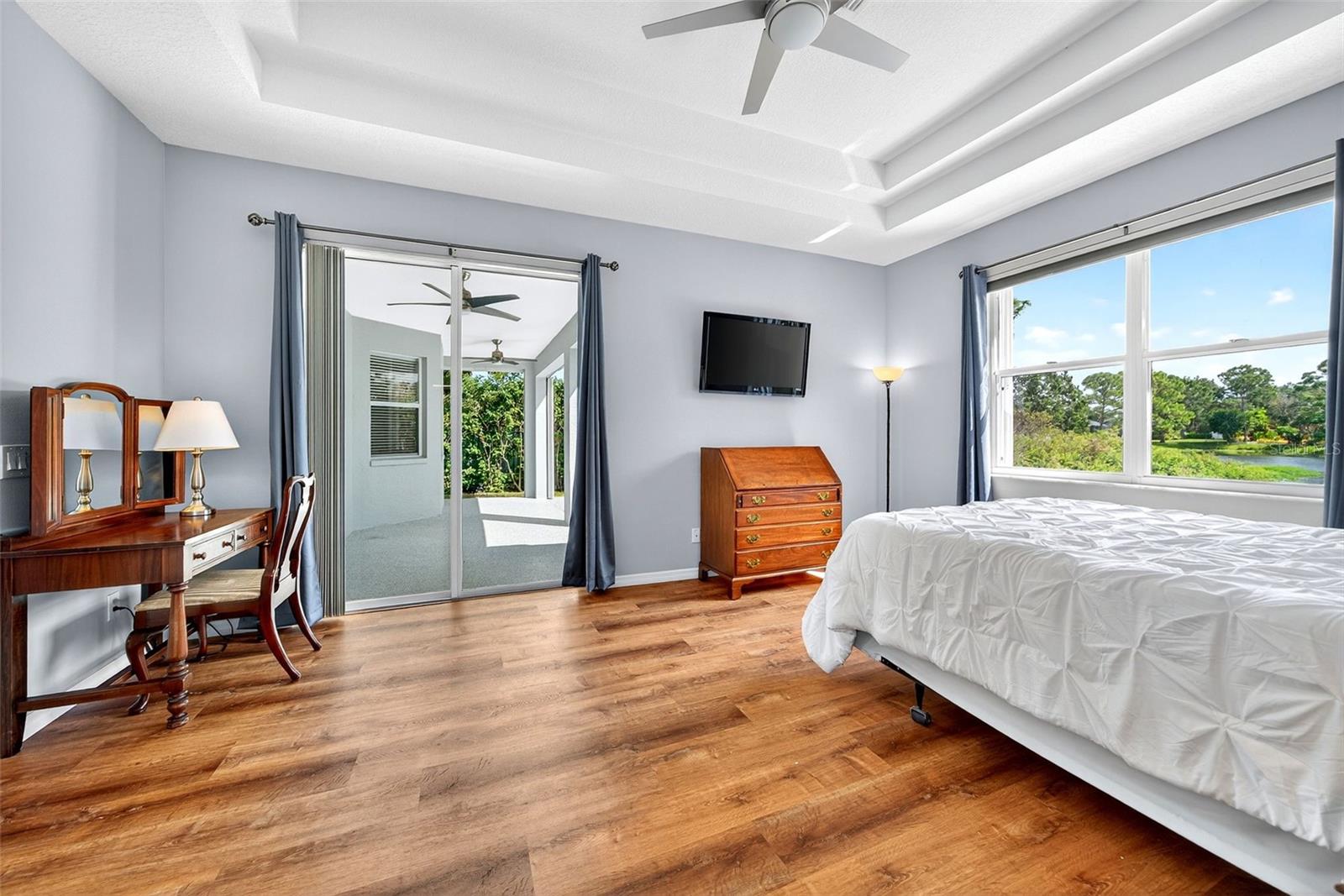 CARLYLE AT VILLAGES OF PALM-AIRE - Residential