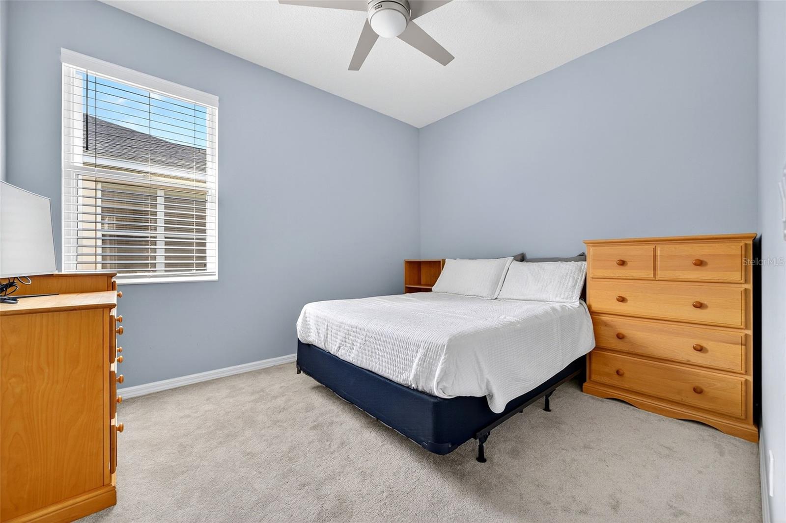 CARLYLE AT VILLAGES OF PALM-AIRE - Residential