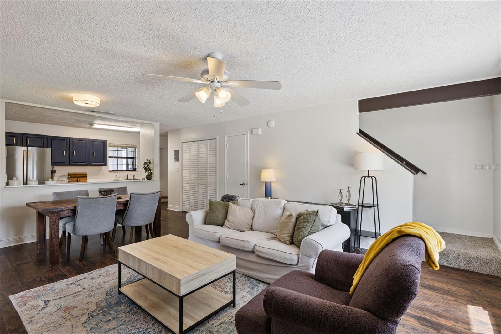 445 COTTONWOOD DRIVE