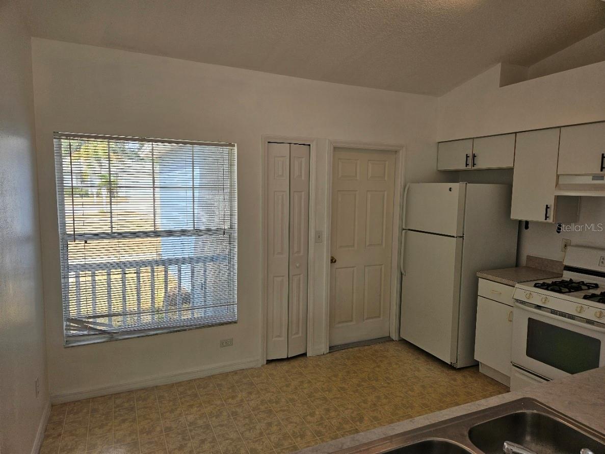 SPRING VALLEY PH II SUB - Residential