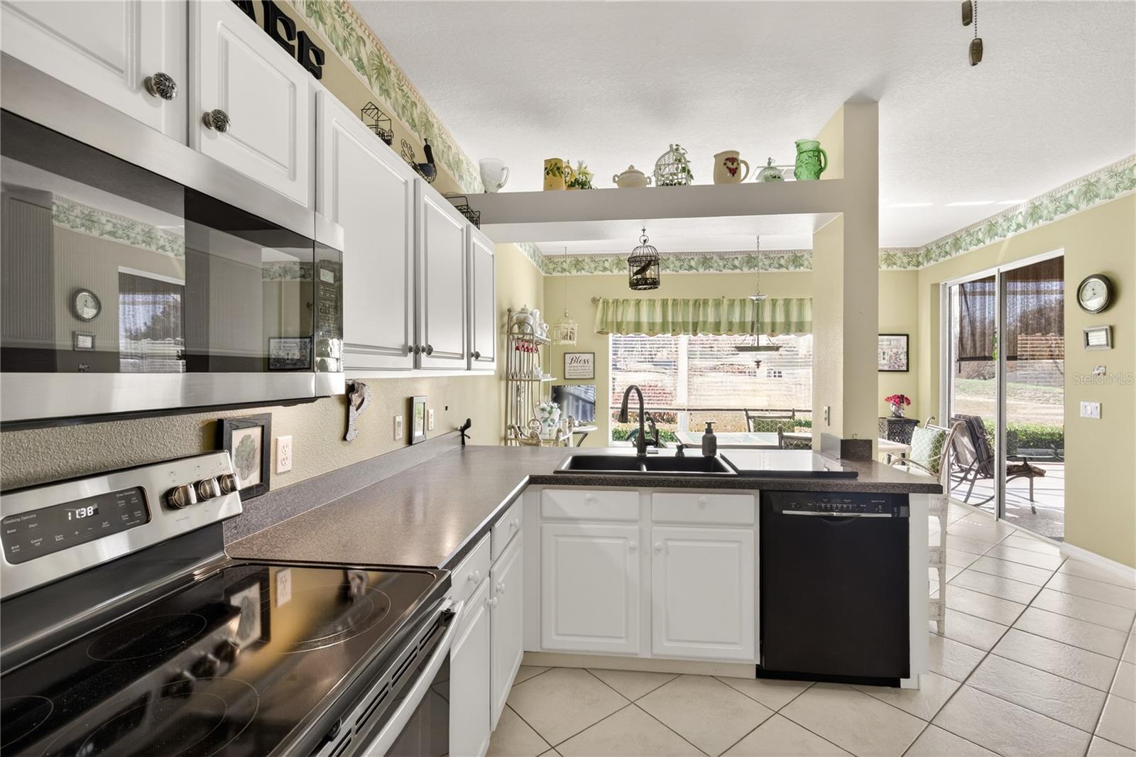 KINGS RIDGE - Residential