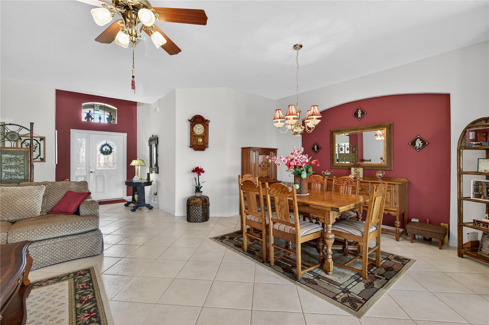 KINGS RIDGE - Residential