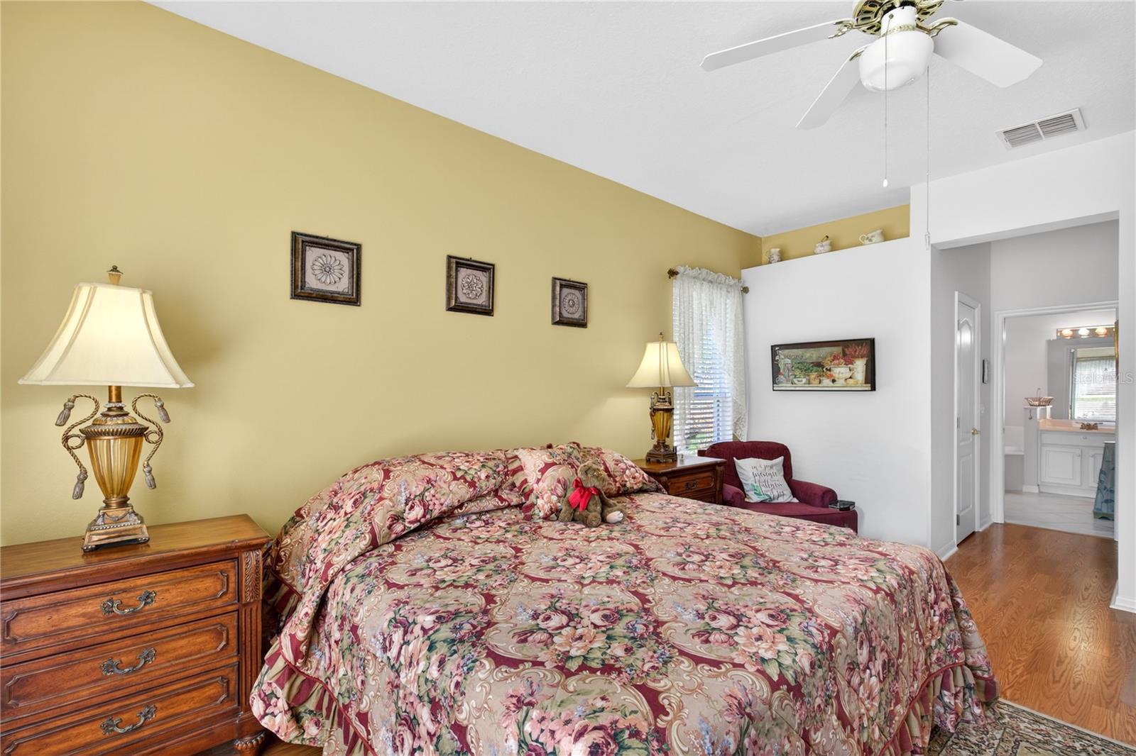 KINGS RIDGE - Residential