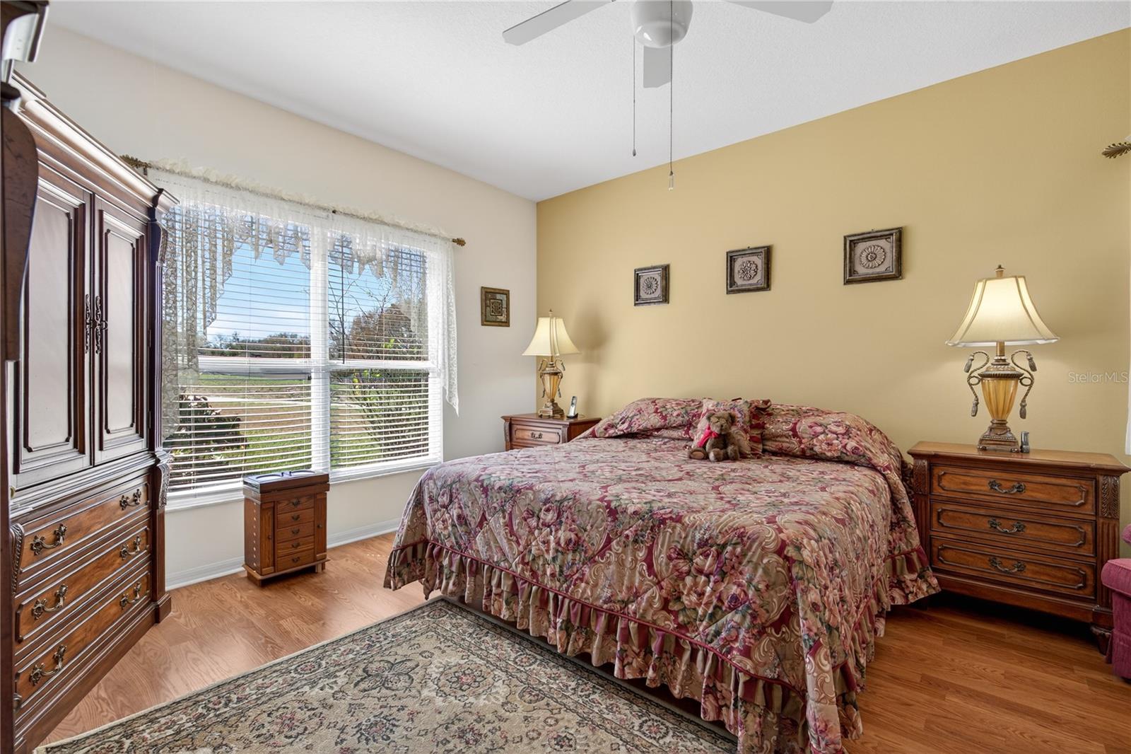 KINGS RIDGE - Residential