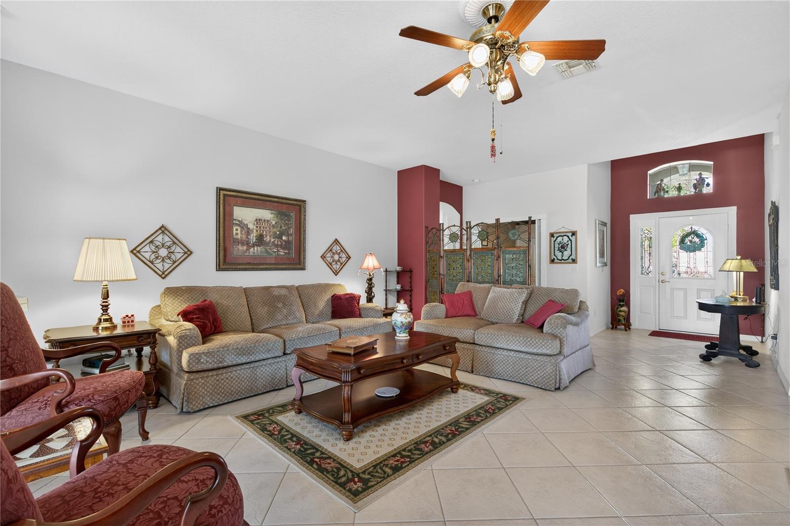 KINGS RIDGE - Residential