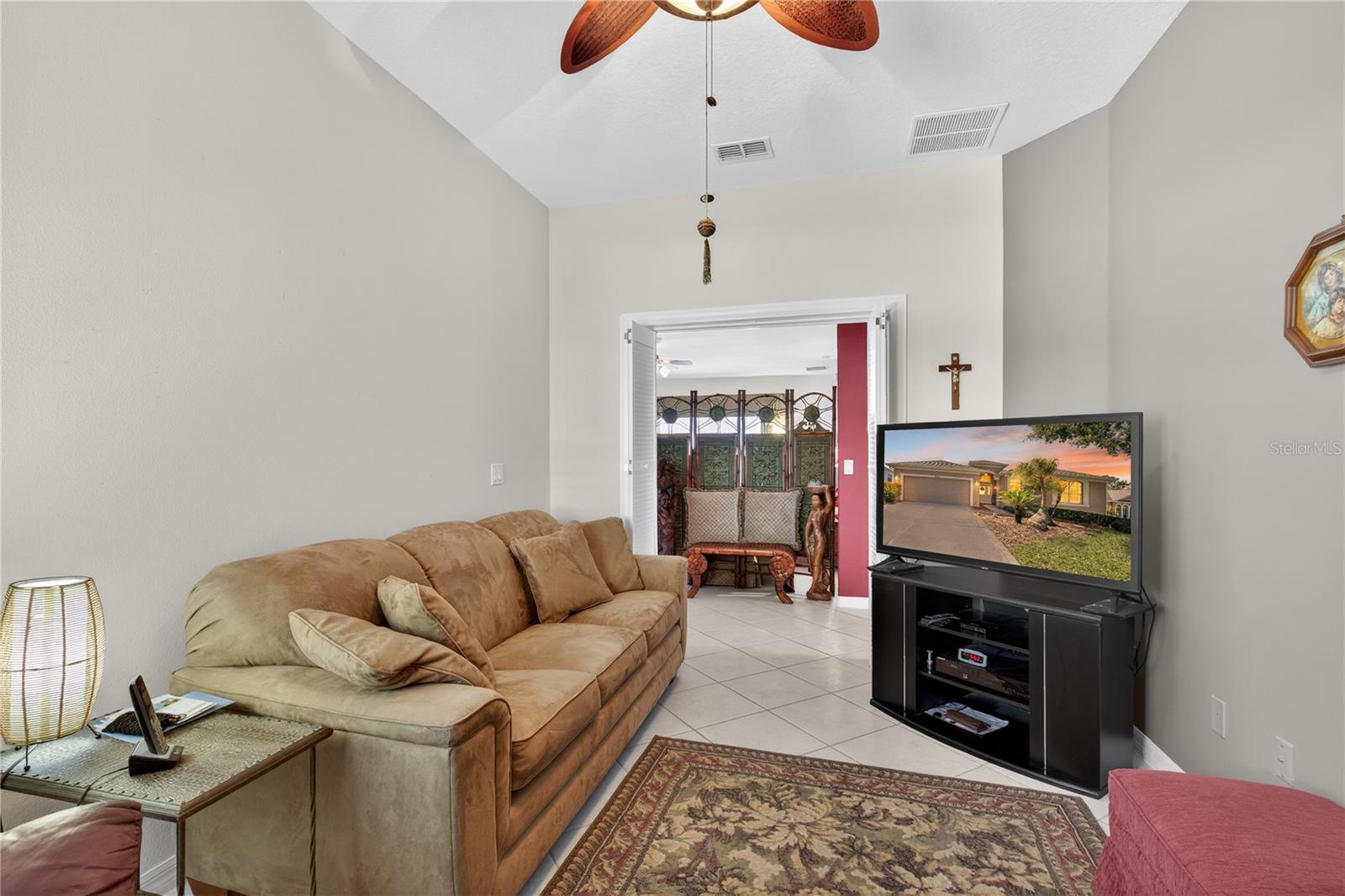 KINGS RIDGE - Residential