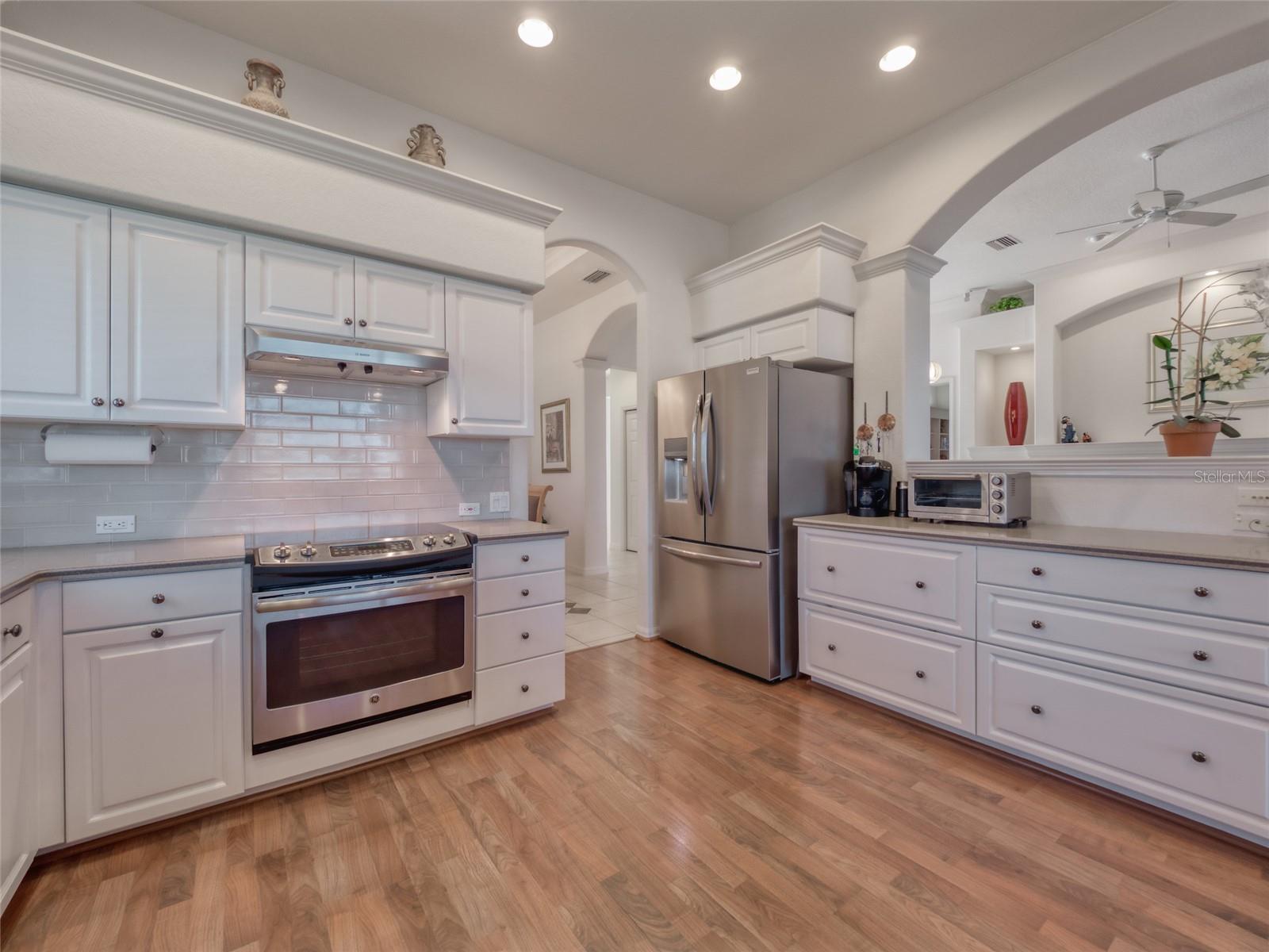 EDGEWATER VILLAGE SUBPHASE A - Residential