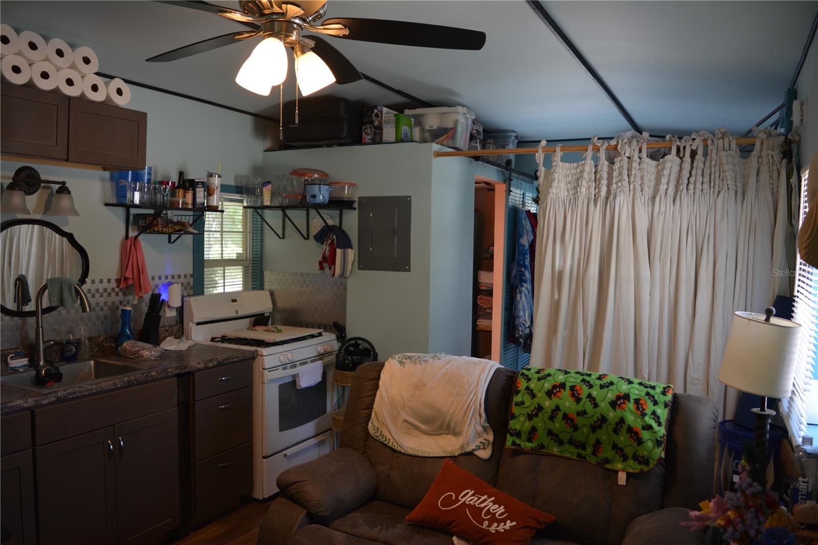 HIGH SPGS HILLS SUB - Residential