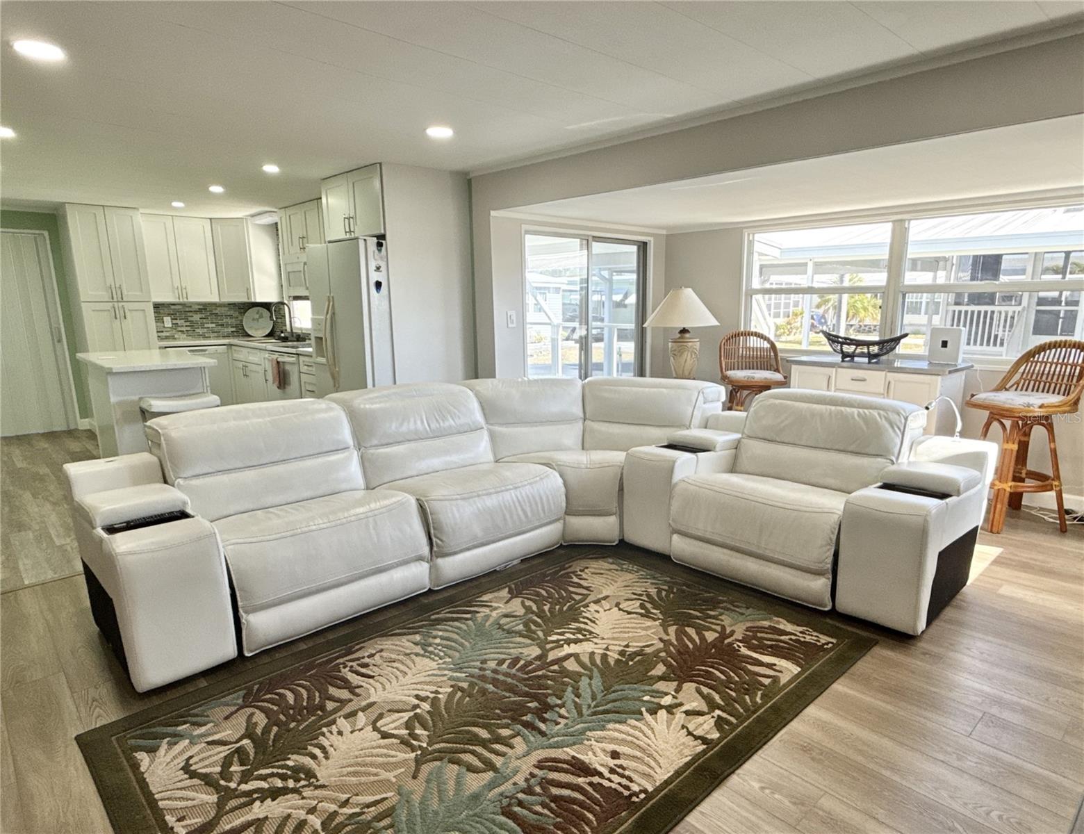 MOBEL AMERICANA MOBILE HOME PARK UNREC - Residential