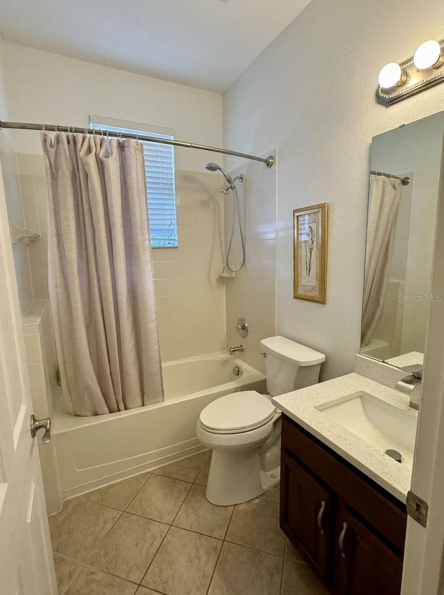 RIDGEWOOD CROSSING - Residential