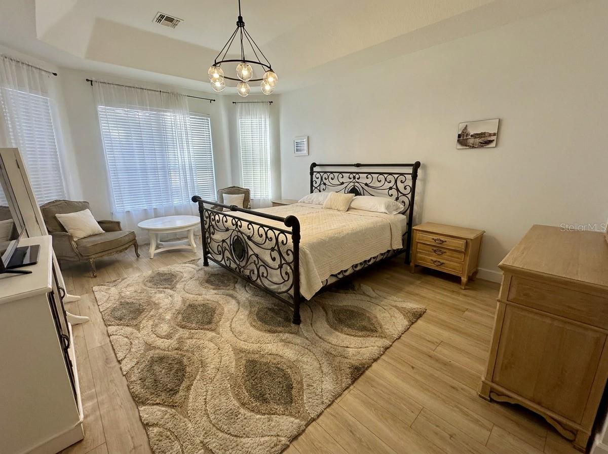 RIDGEWOOD CROSSING - Residential