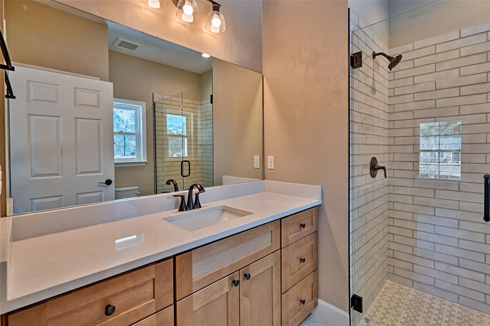 KCE REP OF PORT - Residential