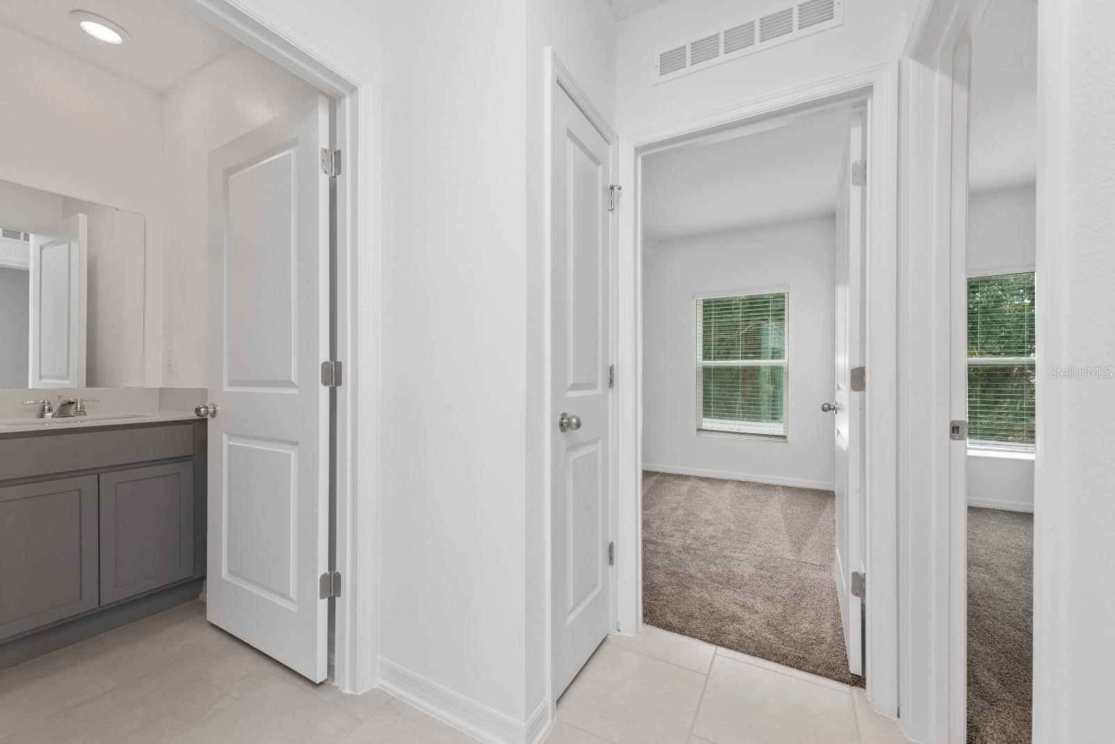 LEOMAS LNDG PH 1 - Residential